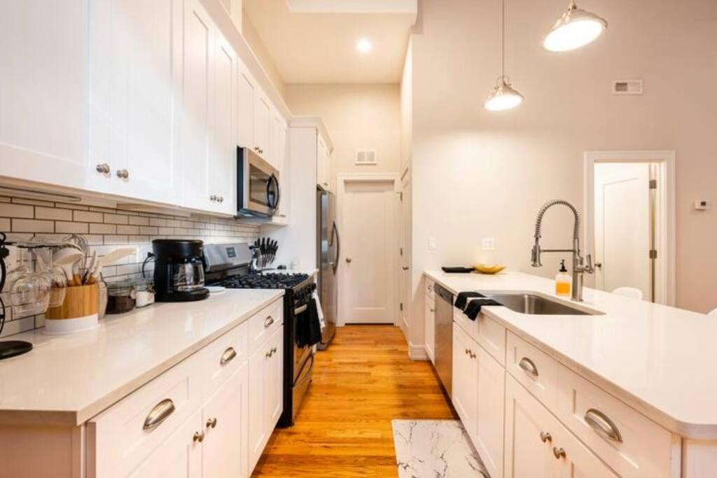 Luxurious Downtown 3 Bed 2 Bth Apartment Chicago Exterior photo